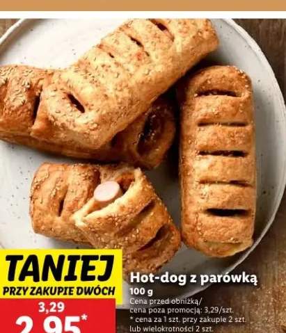 hot dog z parówką